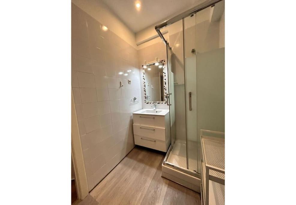 Downtown Apt 1Hab Para 4Pax En La Plaza De Chueca Madrid Eksteriør billede